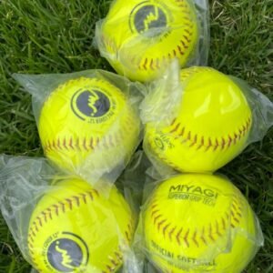 Bola De Softball COR 44 PVC1002 - Imagen 4