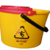 Balde con escurridor 38cm capacidad de 12 lts