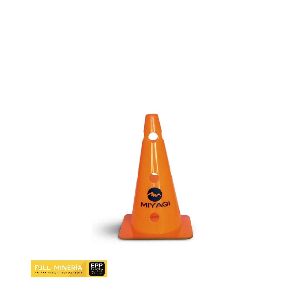 Casco-Moderno-Cairns-664-1